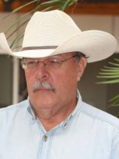 Jarbas Leonel Bertolli (in memoriam)